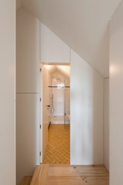 mosaico hidráulico da Projecto Mosaico ref Trança no piso duma casa de banho projectada pela arquitecta Marta Campos