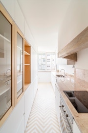 mosaico hidráulico em formato losango aplicado como pavimento na Casa de S. Pedro de Sintra