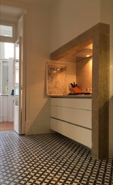 mosaico hidráulico padrão Flor de Sal aplicado numa cozinha em Lisboa